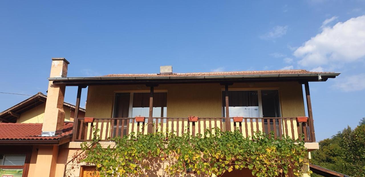 Стаи За Гости Тони Ribarica Exterior photo